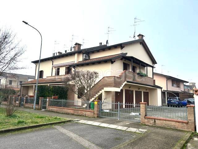 appartamento in vendita ad Occhiobello in zona Santa Maria Maddalena