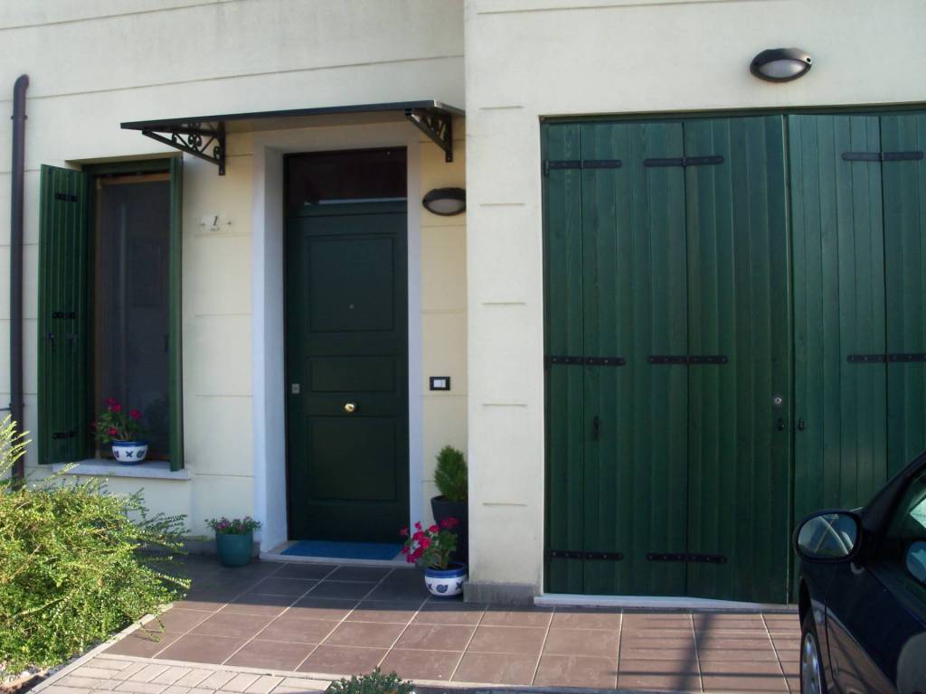 casa indipendente in vendita ad Occhiobello