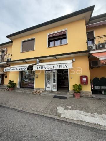 negozio in vendita ad Occhiobello in zona Santa Maria Maddalena