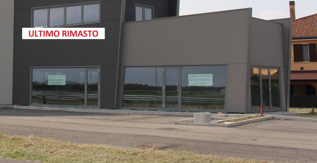 negozio in vendita ad Occhiobello in zona Santa Maria Maddalena