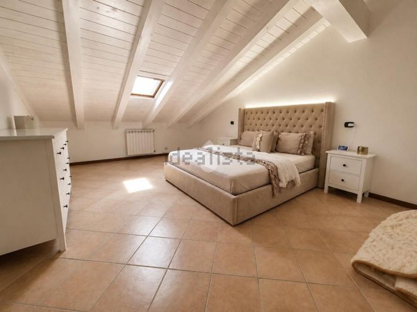 casa indipendente in vendita ad Occhiobello in zona Santa Maria Maddalena