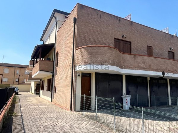appartamento in vendita ad Occhiobello in zona Santa Maria Maddalena