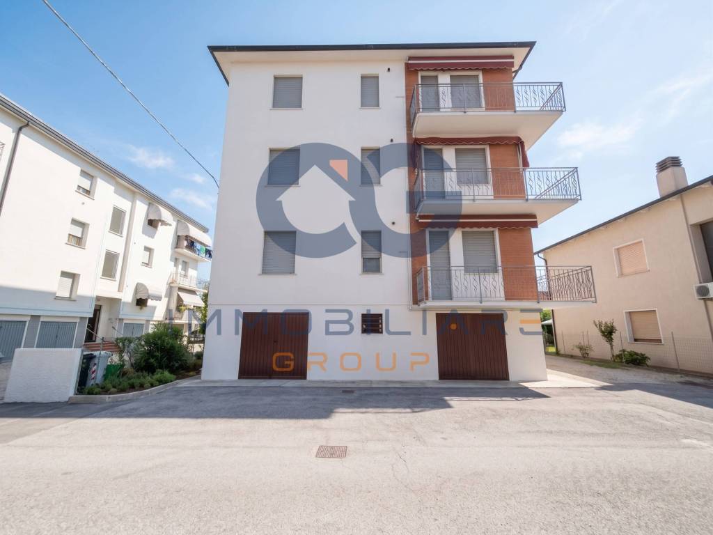 appartamento in vendita ad Occhiobello in zona Santa Maria Maddalena