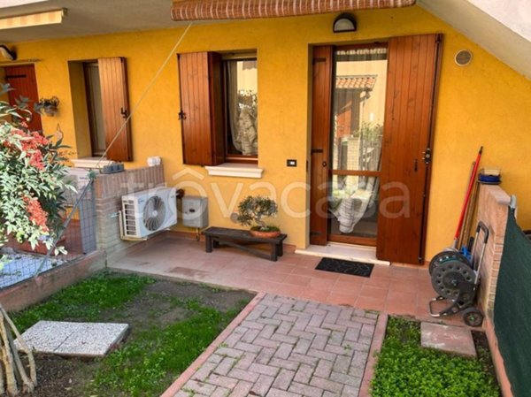 appartamento in vendita ad Occhiobello in zona Santa Maria Maddalena