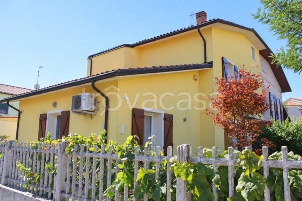 casa indipendente in vendita ad Occhiobello