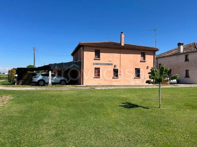 casa indipendente in vendita ad Occhiobello