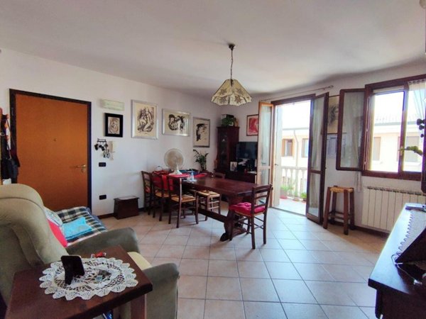 appartamento in vendita ad Occhiobello in zona Santa Maria Maddalena