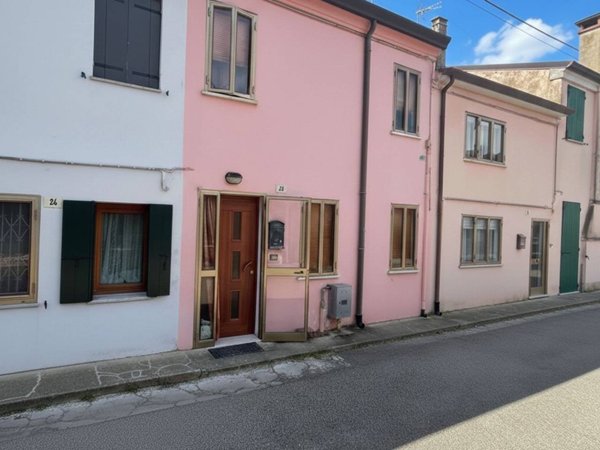 casa indipendente in vendita a Papozze