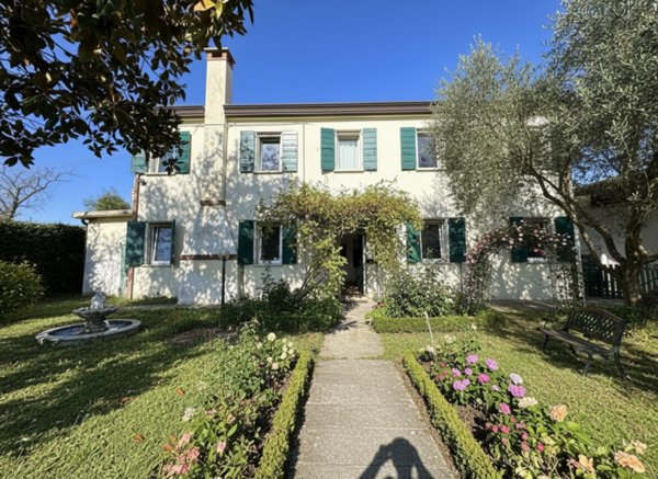 casa indipendente in vendita a Papozze