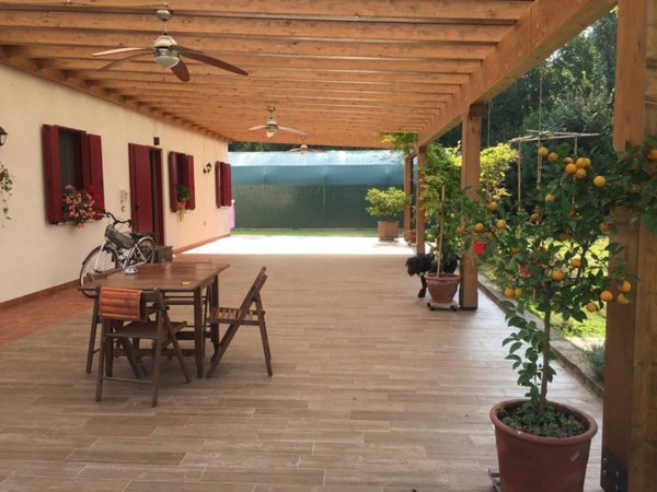 casa indipendente in vendita a Papozze in zona Caderuschi