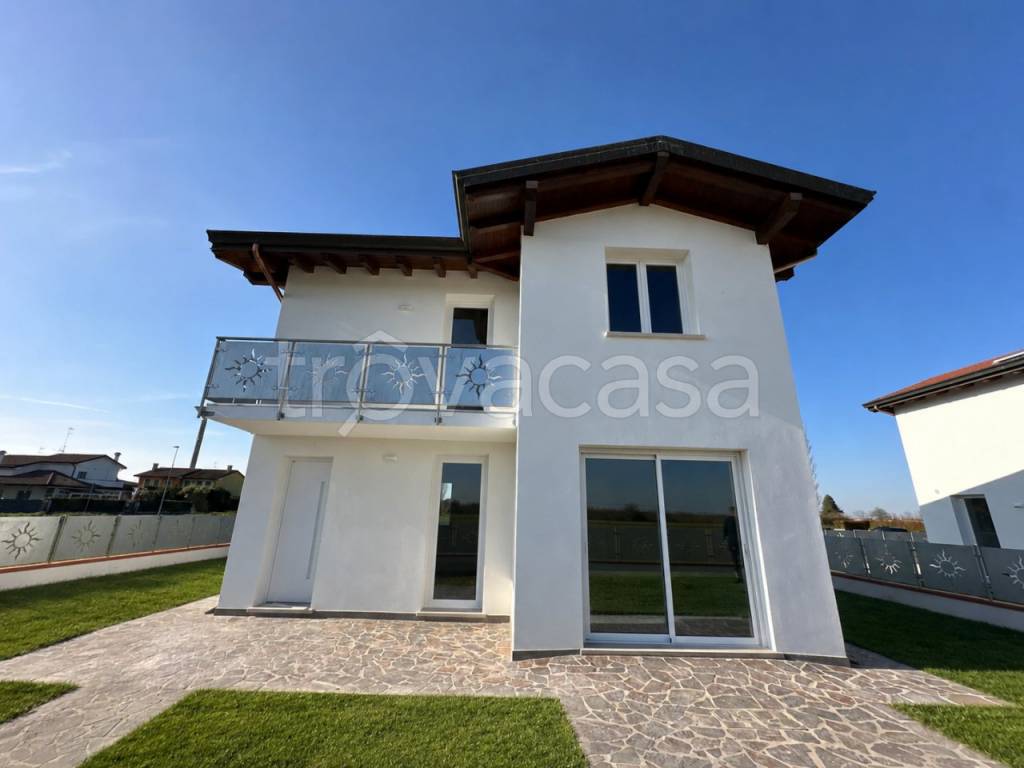 casa indipendente in vendita a Papozze in zona Rotta