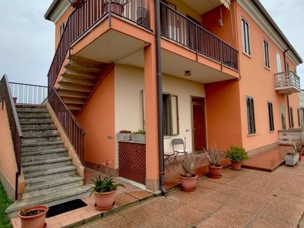 appartamento in vendita a Papozze in zona Marcanta