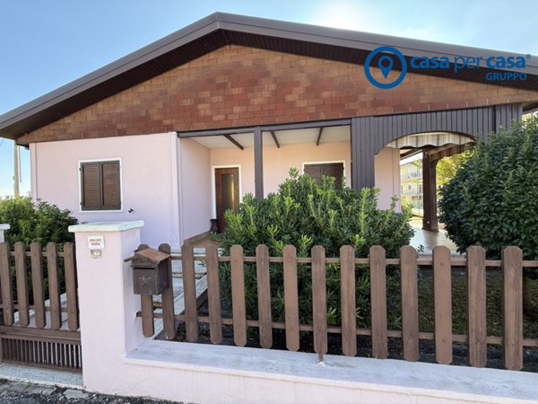 casa indipendente in vendita a Papozze in zona Rotta