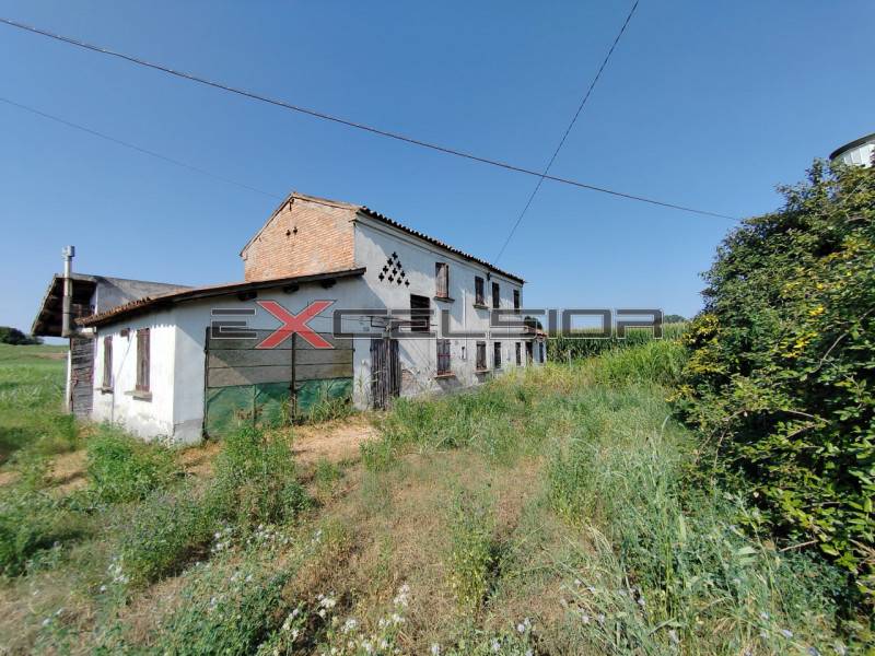 terreno agricolo in vendita a Pettorazza Grimani in zona Giaron