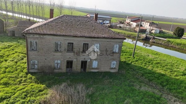 casa indipendente in vendita a Pettorazza Grimani in zona Boscofondi