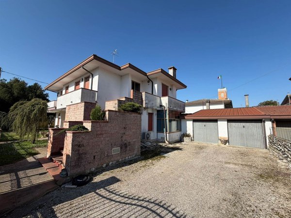 casa indipendente in vendita a Pettorazza Grimani