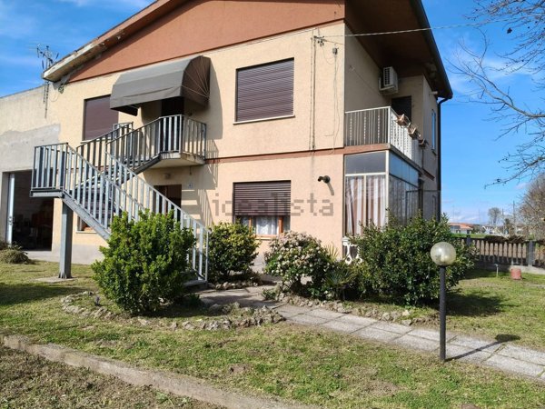 casa indipendente in vendita a Pettorazza Grimani