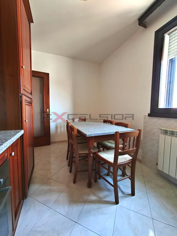 appartamento in vendita a Pettorazza Grimani in zona Papafava