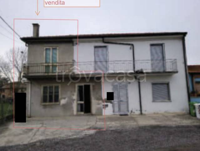 casa indipendente in vendita a Pincara