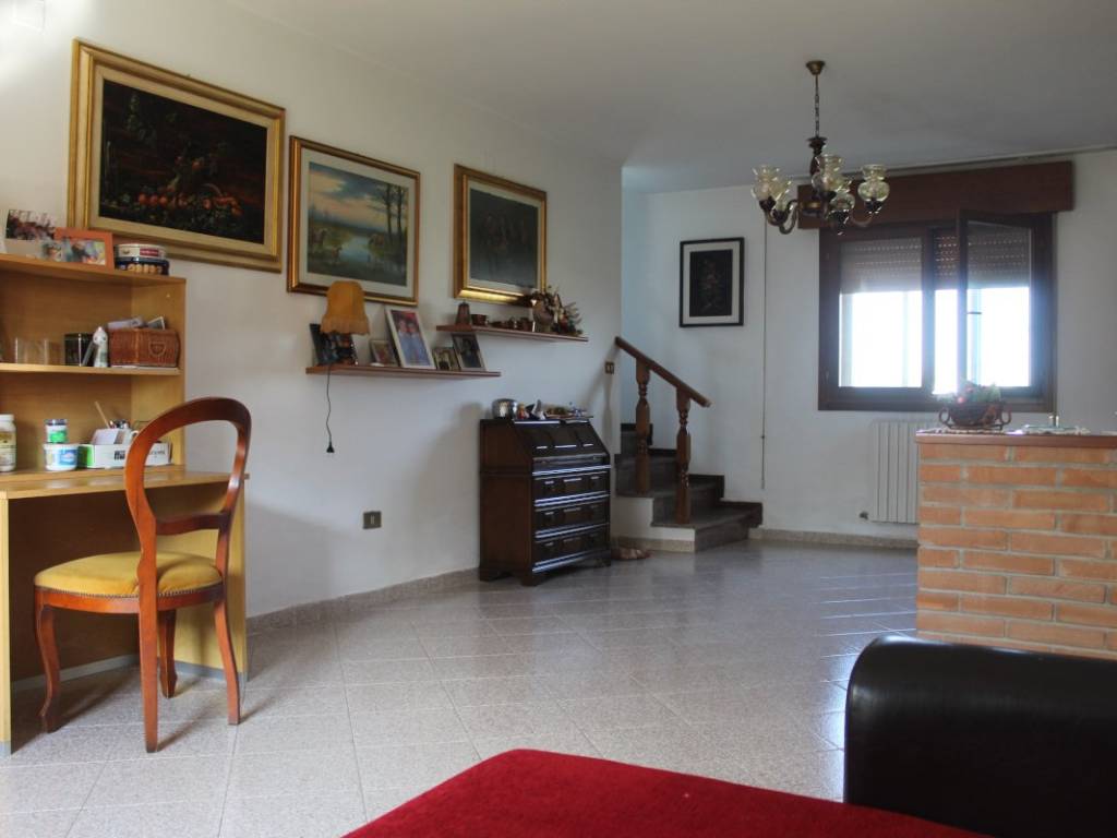 casa indipendente in vendita a Pincara