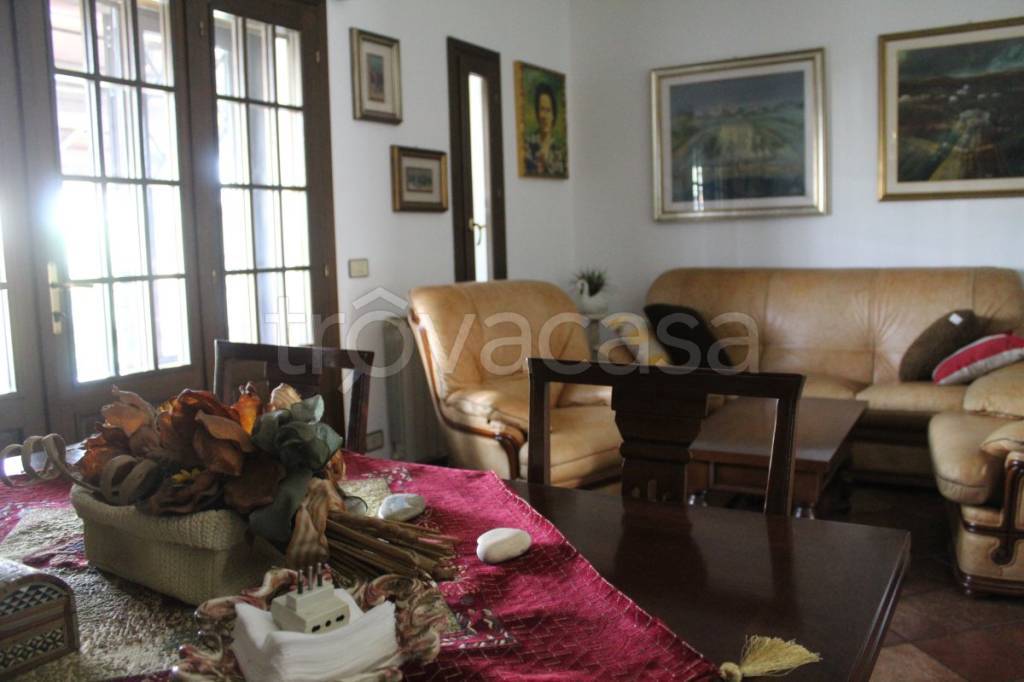 casa indipendente in vendita a Polesella