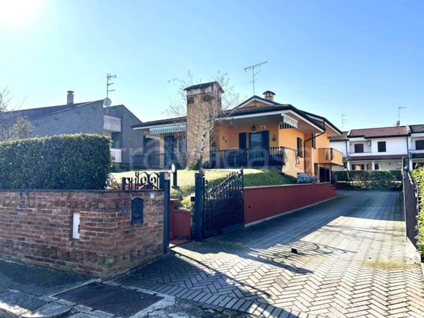 casa indipendente in vendita a Polesella