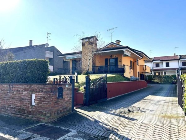 casa indipendente in vendita a Polesella