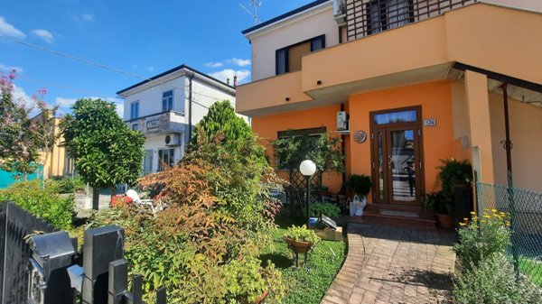 casa indipendente in vendita a Polesella