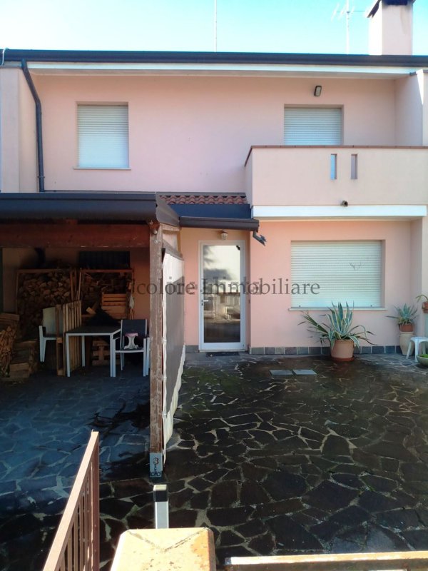 casa indipendente in vendita a Polesella