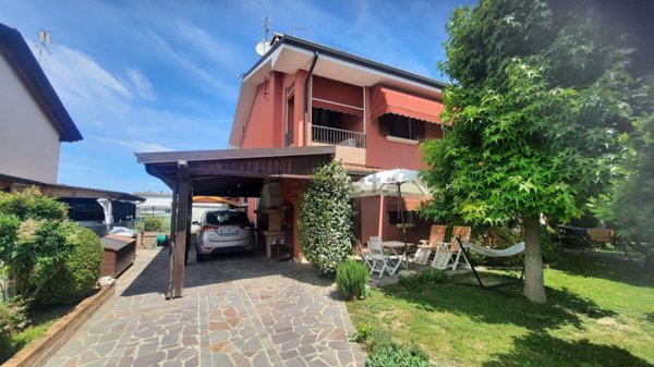 casa indipendente in vendita a Polesella