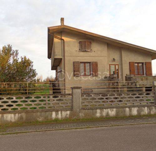 casa indipendente in vendita a Polesella