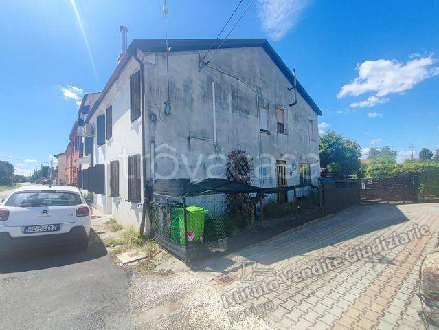 casa indipendente in vendita a Polesella