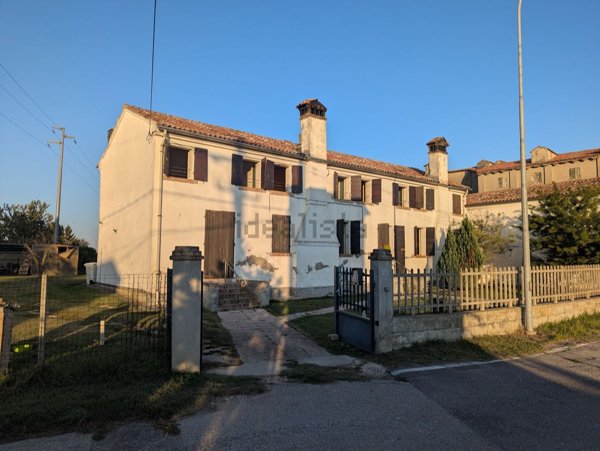 casa indipendente in vendita a Polesella