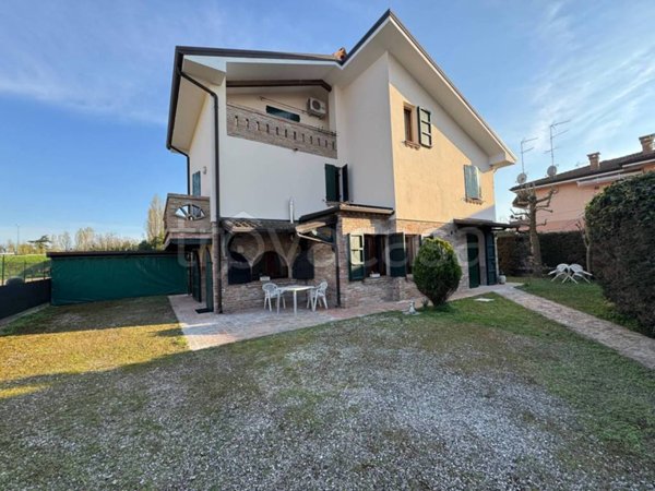 casa indipendente in vendita a Polesella