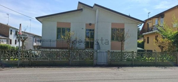 casa indipendente in vendita a Polesella