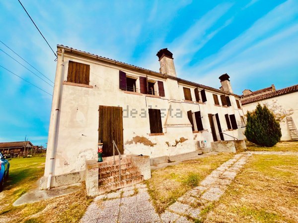 casa indipendente in vendita a Polesella