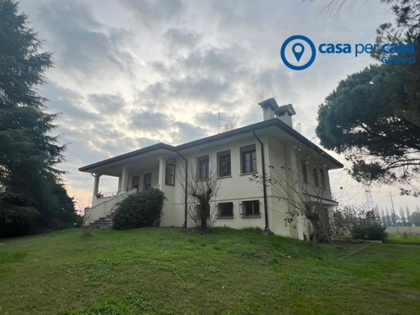 casa indipendente in vendita a Pontecchio Polesine