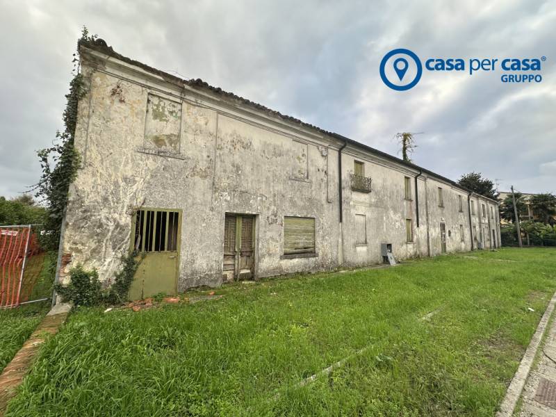 casa indipendente in vendita a Pontecchio Polesine