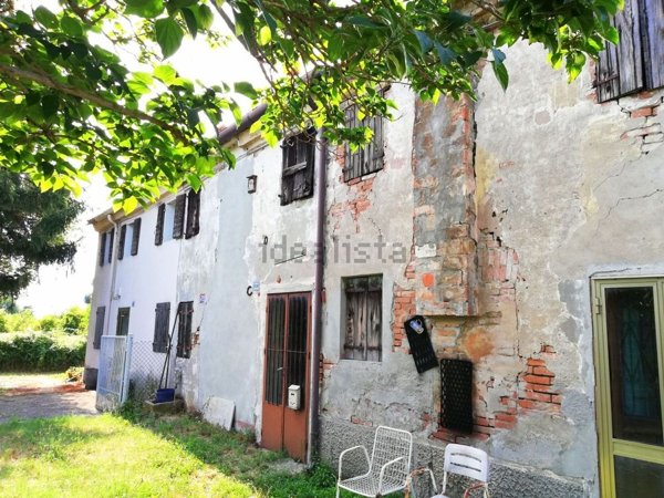 casa indipendente in vendita a Pontecchio Polesine