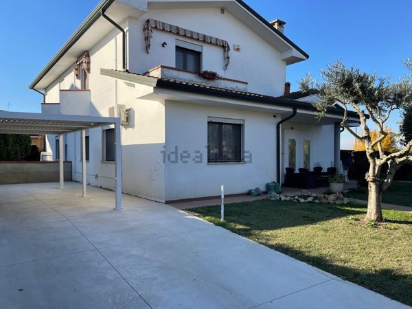 casa indipendente in vendita a Pontecchio Polesine