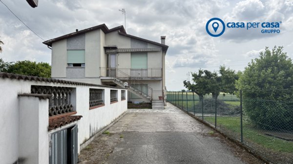 casa indipendente in vendita a Pontecchio Polesine