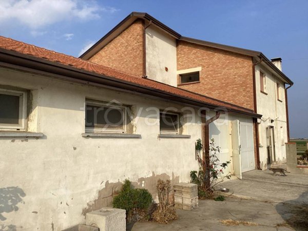 casa indipendente in vendita a Porto Tolle