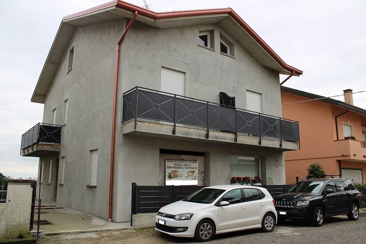 casa indipendente in vendita a Porto Tolle