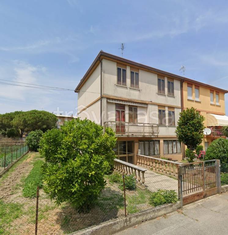 casa indipendente in vendita a Porto Tolle in zona Tolle