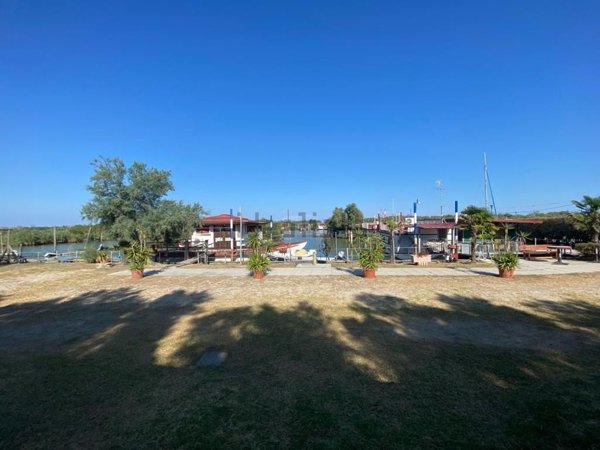 casa indipendente in vendita a Porto Tolle in zona Tolle