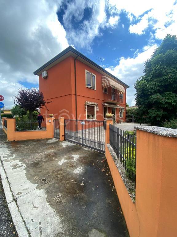 casa indipendente in vendita a Porto Tolle
