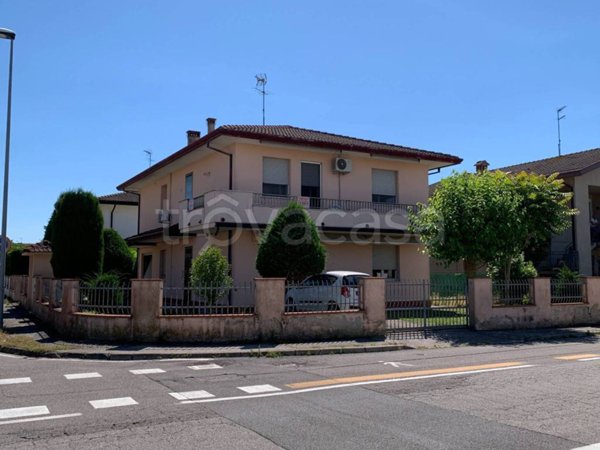 casa indipendente in vendita a Porto Tolle