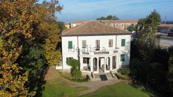 casa indipendente in vendita a Porto Tolle
