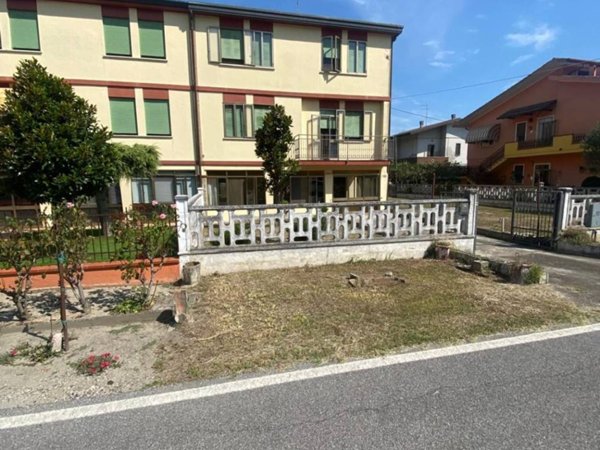 casa indipendente in vendita a Porto Tolle in zona Ca' Venier