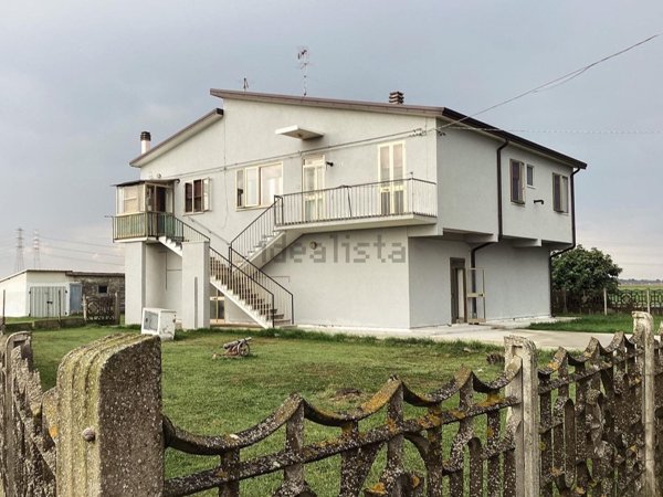 casa indipendente in vendita a Porto Tolle